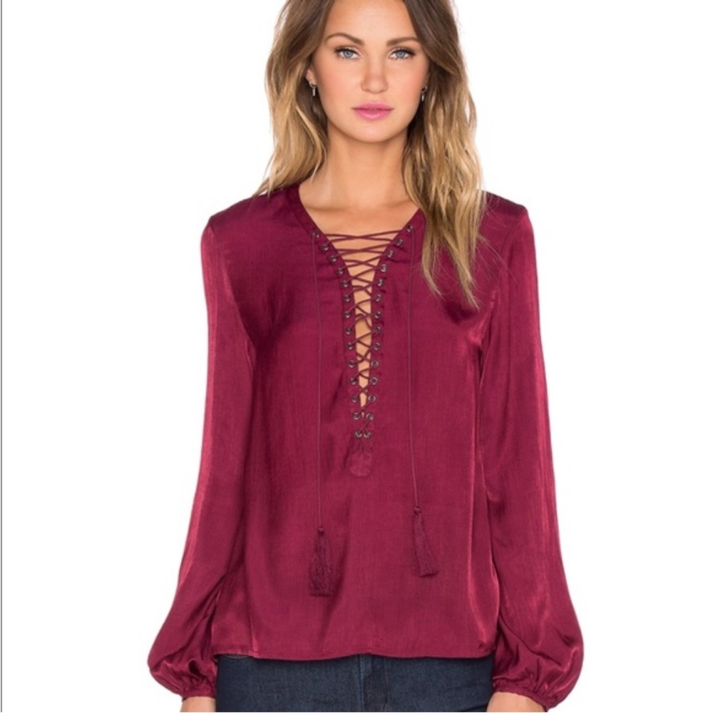 Revolve delta top in wine size Medium